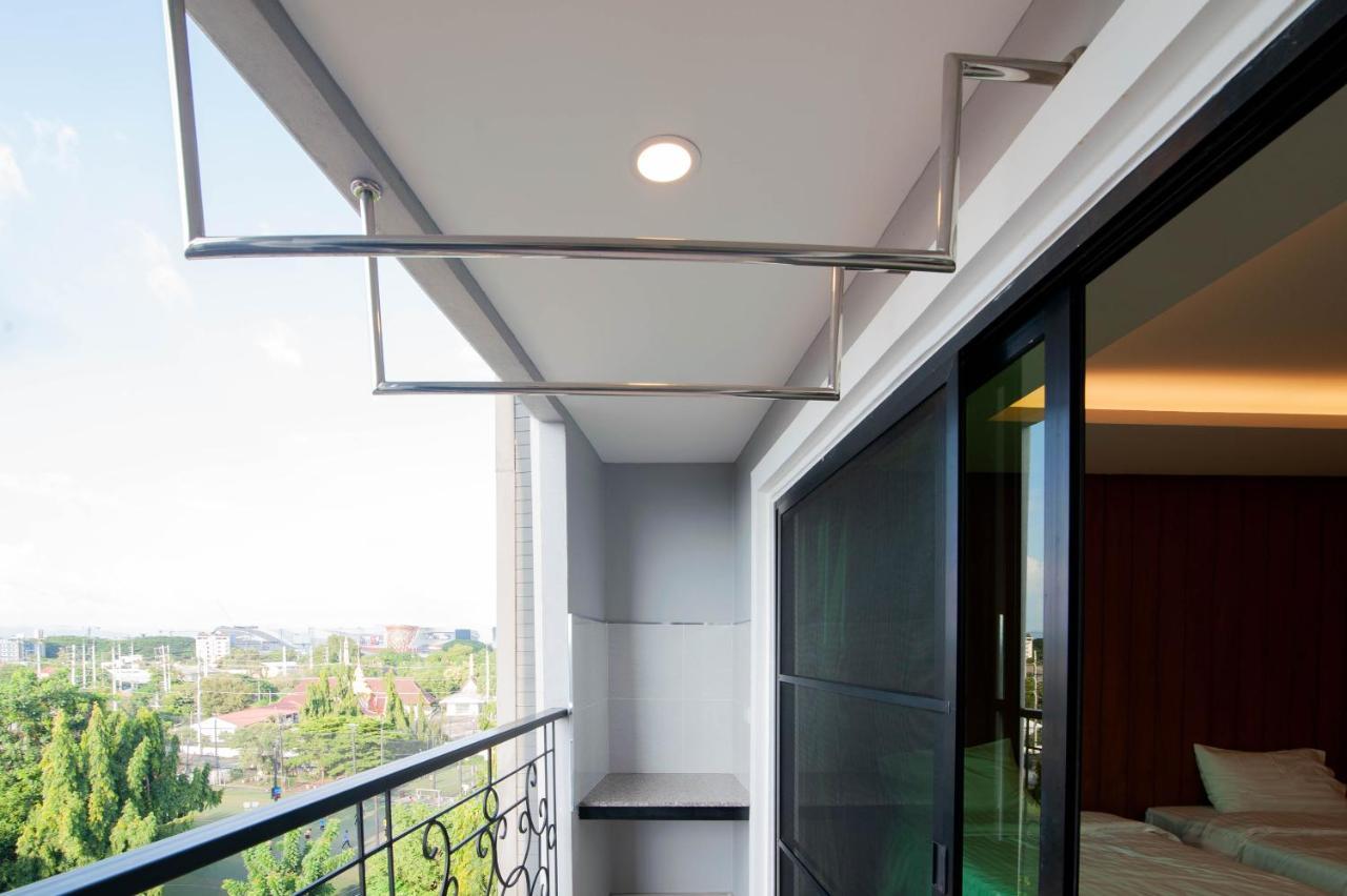 U-Home Private 80-86Sqm Adjustable 2Bedrooms Wooden Decor 80平米 Chiang Mai Exterior foto